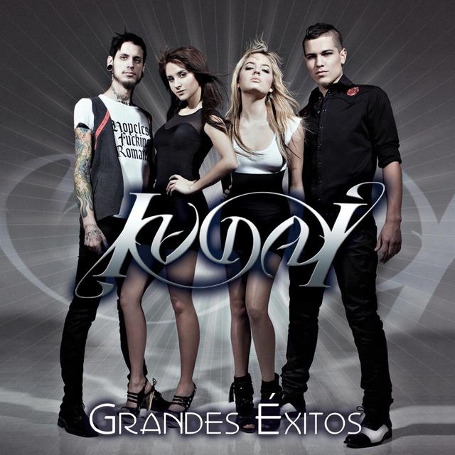 Album cover art for Grandes Éxitos