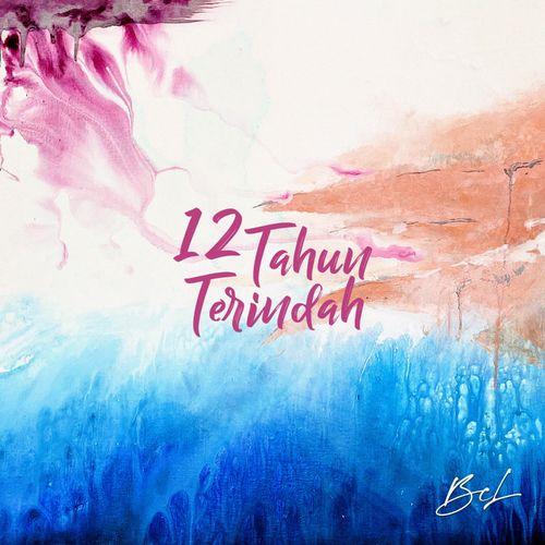 Album cover art for 12 Tahun Terindah