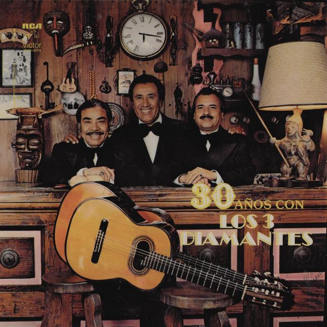 Album cover art for 30 Años Con Los Tres Diamentes