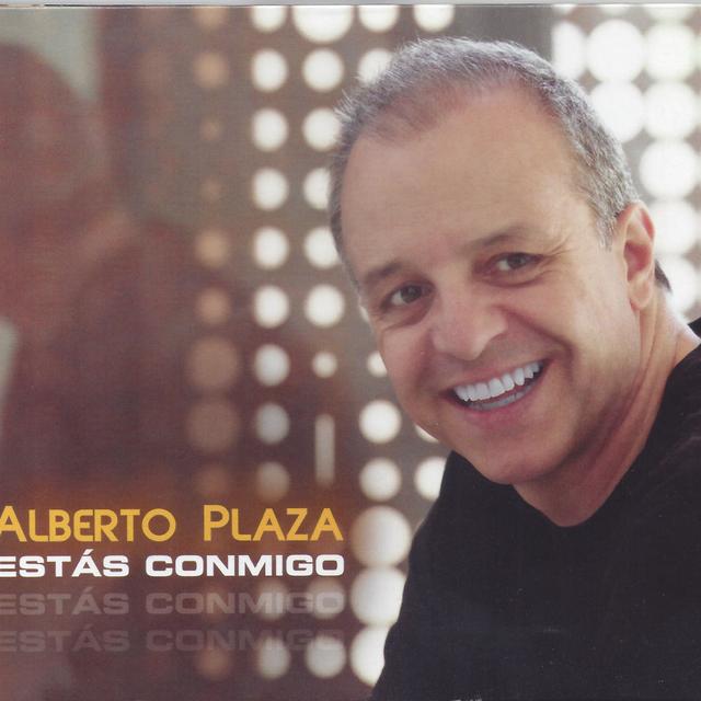 Album cover art for Estás Conmigo