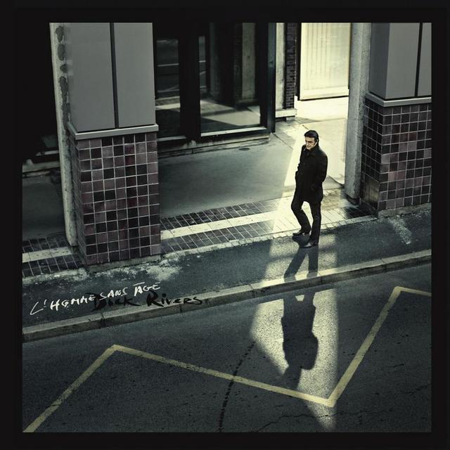 Album cover art for L'Homme Sans Âge