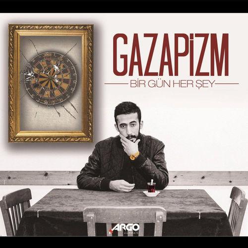 Album cover art for Bir Gün Her Şey