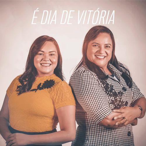 Album cover art for É Dia de Vitória (It's Victory Day)