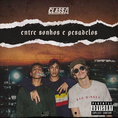 Album cover art for Entre Sonhos e Pesadelos