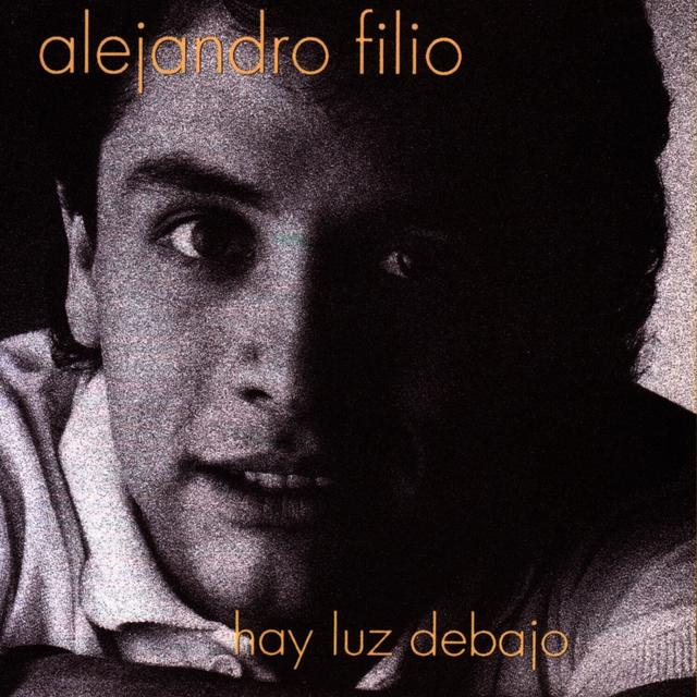 Album cover art for Hay Luz Debajo