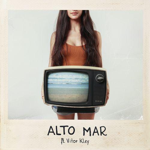 Album cover art for Alto Mar