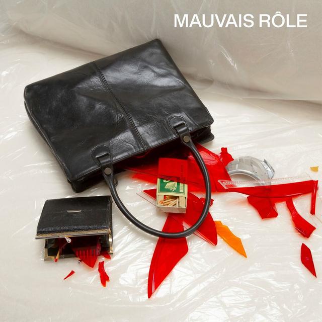 Album cover art for Mauvais rôle