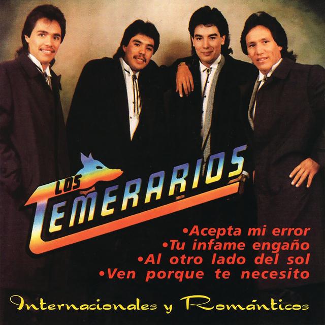 Album cover art for Internacionales Y Románticos