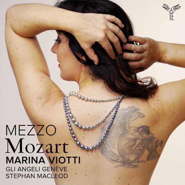 Album cover art for Mezzo Mozart