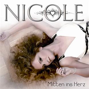 Album cover art for Mitten Ins Herz